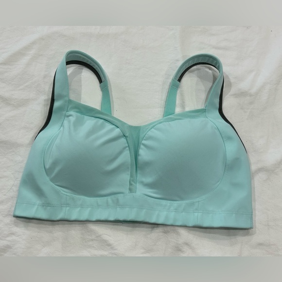 Lululemon Bra Aqua 38D - Picture 1 of 3
